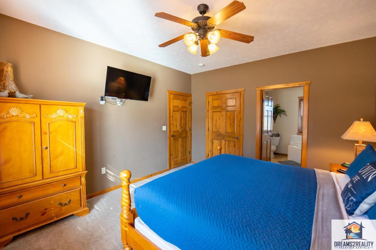 Forest Heights Lodge - 6Br - Pool Table - Near Silver Dollar City - Free Tickets Included Branson Ngoại thất bức ảnh
