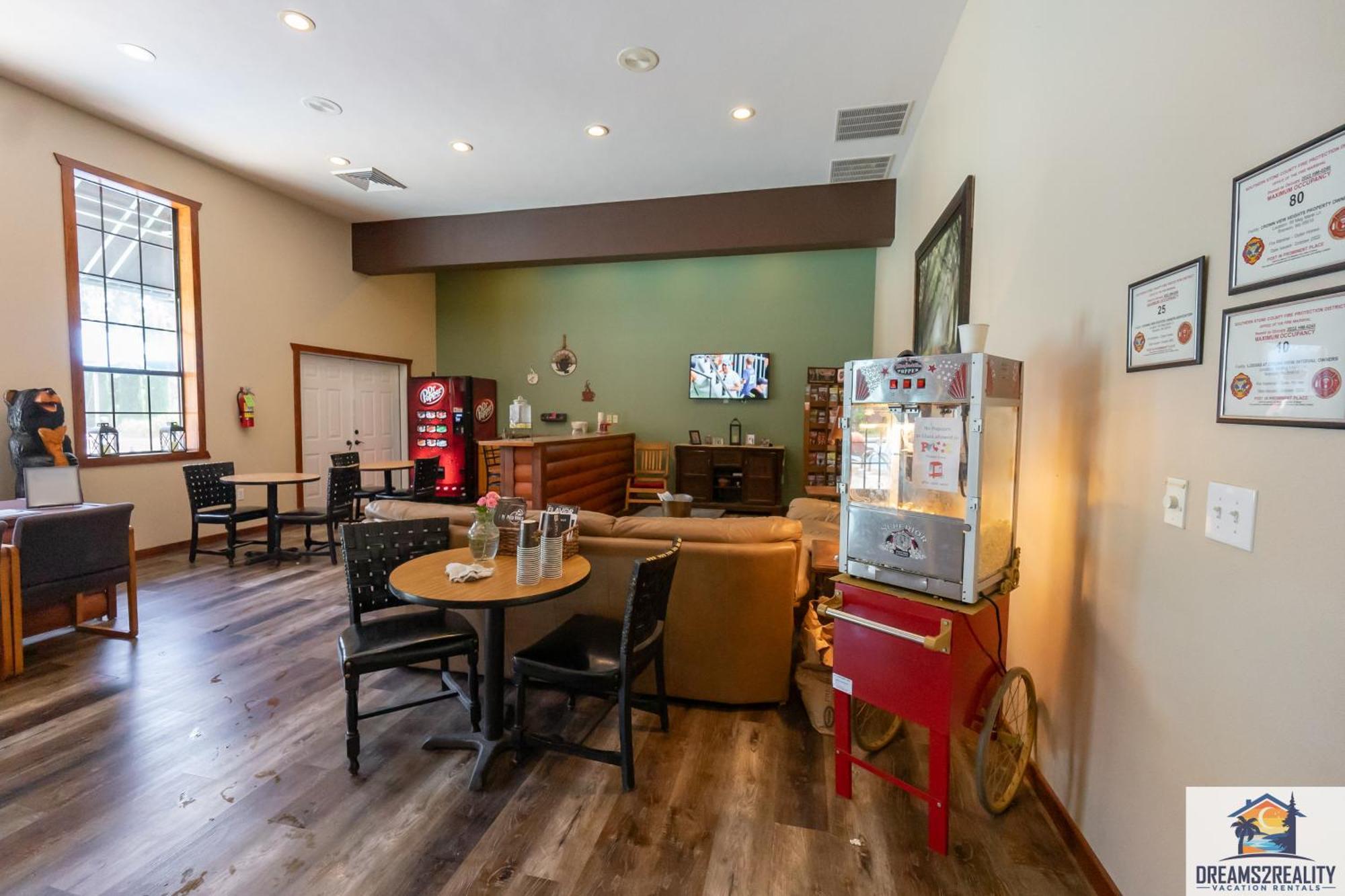 Forest Heights Lodge - 6Br - Pool Table - Near Silver Dollar City - Free Tickets Included Branson Ngoại thất bức ảnh